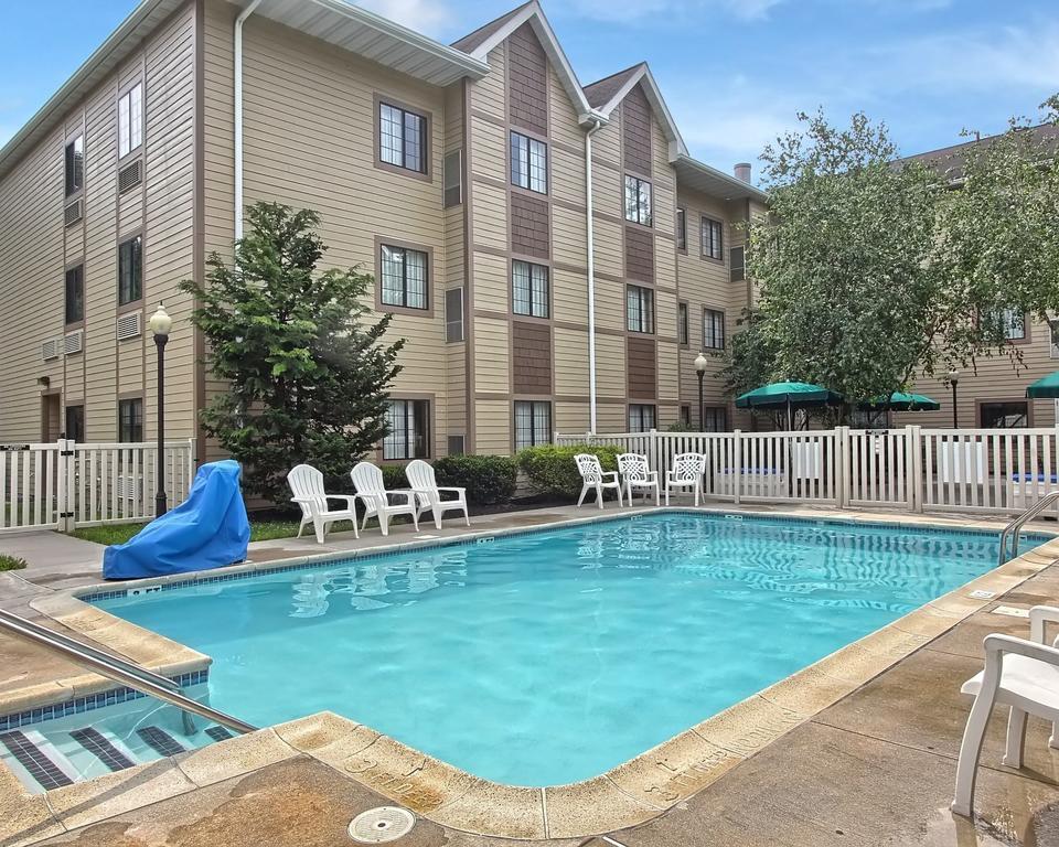 Hotel Extended America - Lancaster County 2*