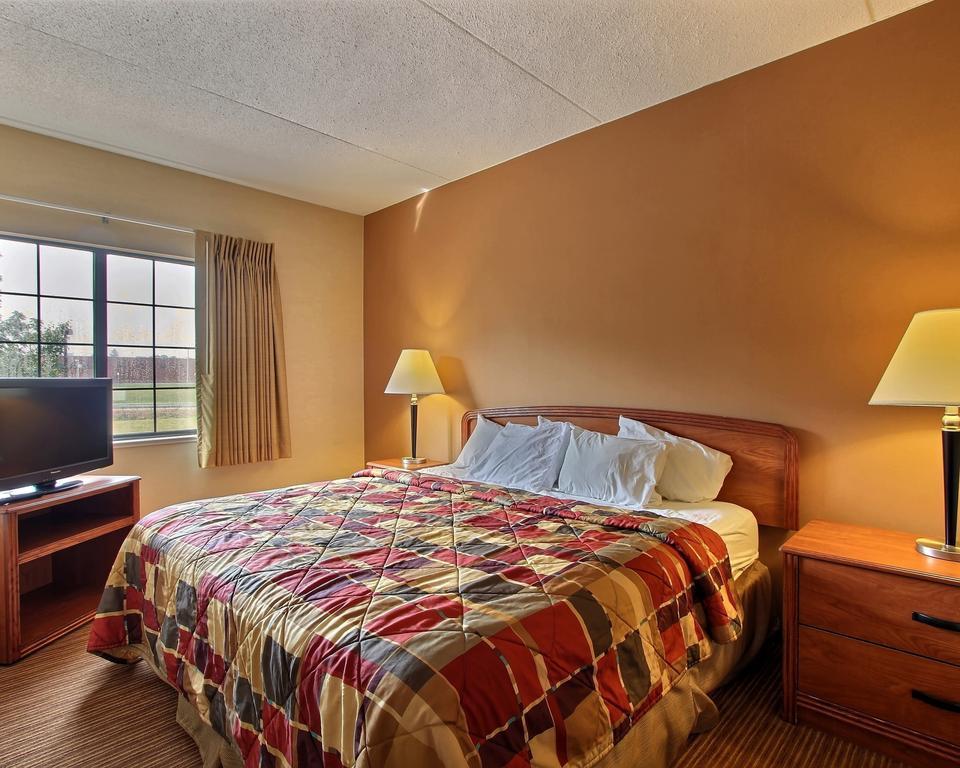 Extended America - Lancaster County Mountville