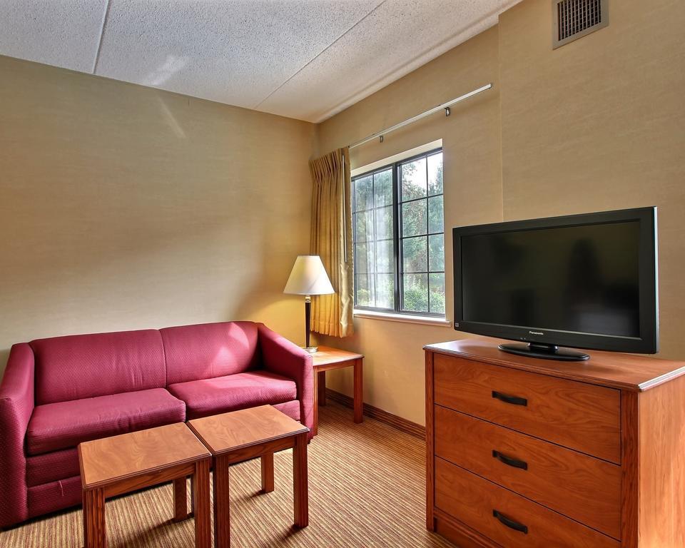 Extended America - Lancaster County